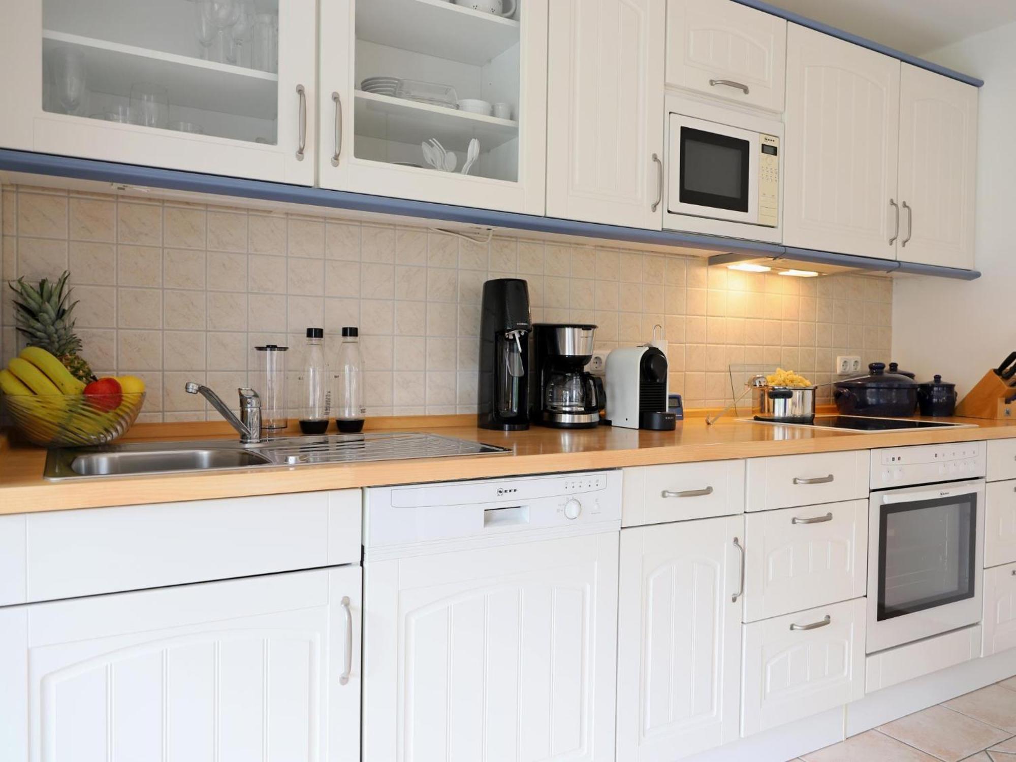 Geschmackvoll Eingerichtete Erdgeschosswohnung Fuer 4 Personen Laedt Zum Entspannen Ein.